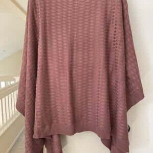 The Lululemon Divinity Poncho Wrap in Mauve Color